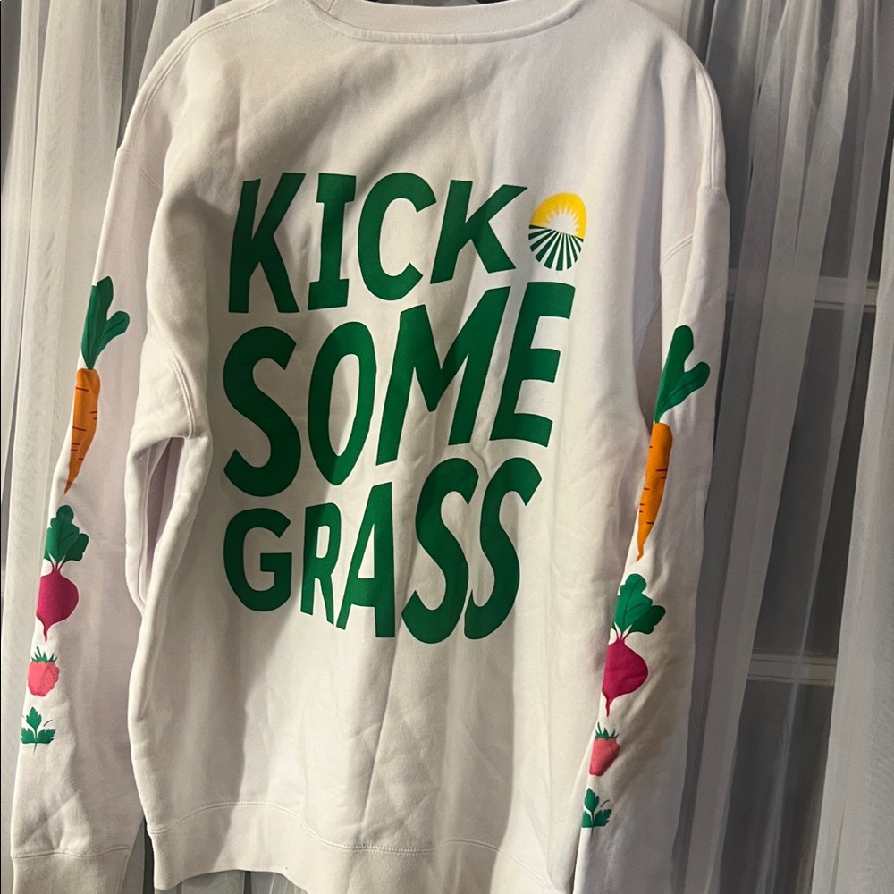 Amazing Grass Kick Some Grass Graphic Crewneck Sweatshirt Men’s Large White - Picture 4 of 13